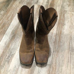 Ariat Square Toe Distressed Leather Boots Size 8
